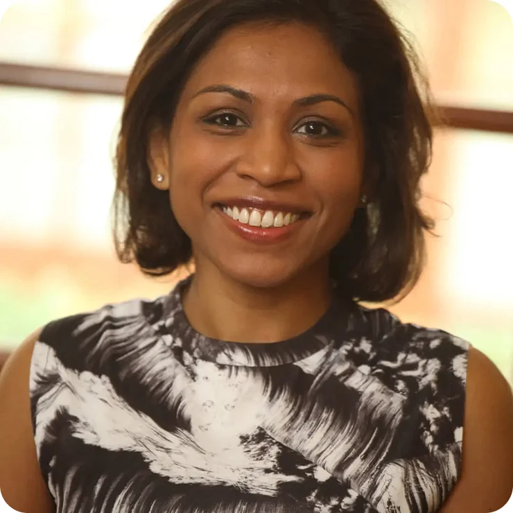 Headshot of Carolyn Devanayagam – Managing Director, Advisory Lead APAC, Corporate Reputation Lead